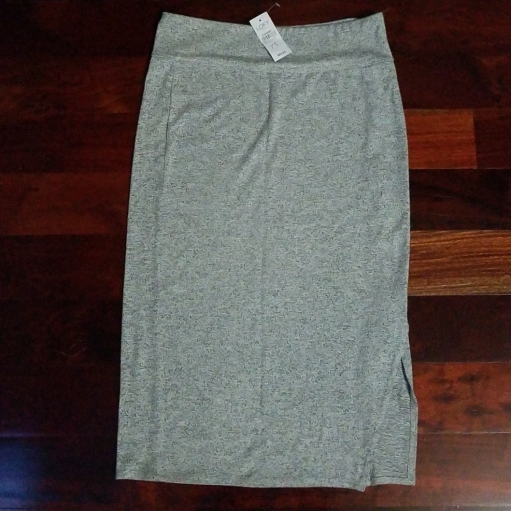 Loft knit skirt